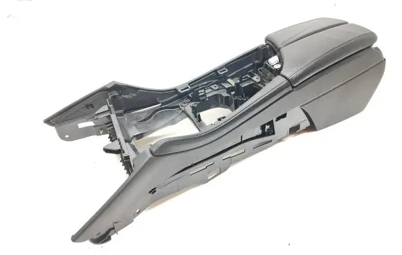 BMW 5 F10 F11 Armrest 9216890 2729960 550228103014380