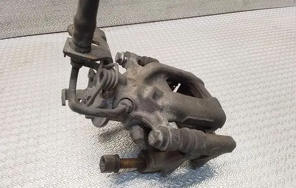 Volkswagen Caddy Rear brake caliper