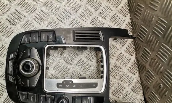 Audi A4 S4 B8 8K Head unit multimedia control 8T0919609F