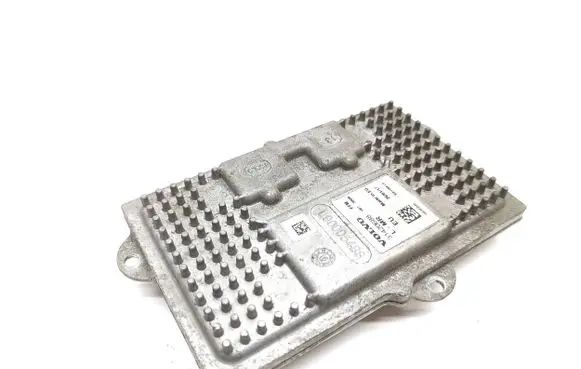 Volvo S90, V90 Headlight ballast module Xenon 881900067 90080848 31420688
