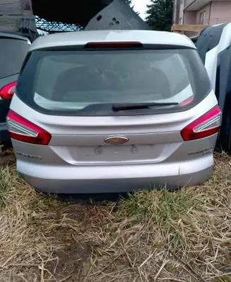 Ford Mondeo MK IV Tailgate/trunk/boot lid 033