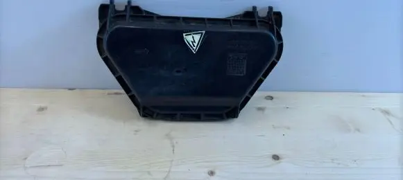 Audi A5 8T 8F Headlight/headlamp dust cover 8T0