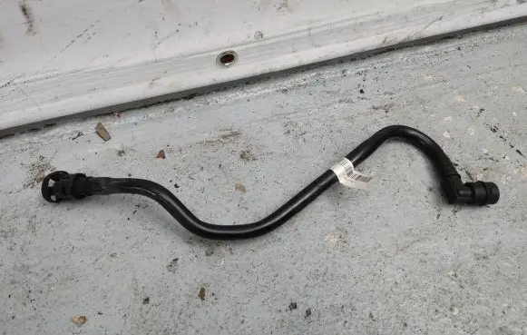 Air intake hose/pipe