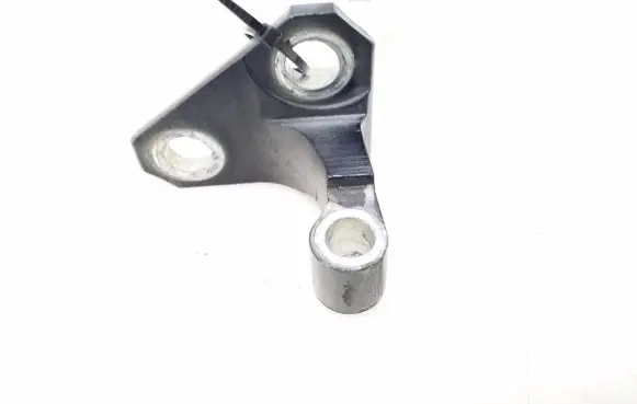 Volkswagen PASSAT B6 Front door upper hinge 3C0831402D