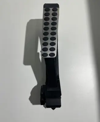 Mercedes-Benz S W221 Accelerator throttle pedal A2203000304