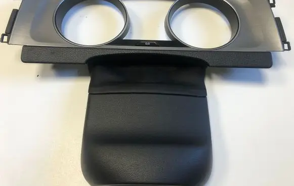 Dashboard trim