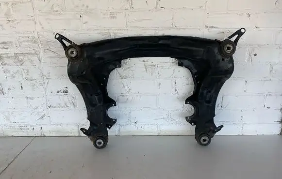 Skoda Superb B5 (3U) Front subframe 