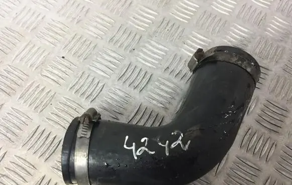 Nissan Almera N16 Intercooler hose/pipe