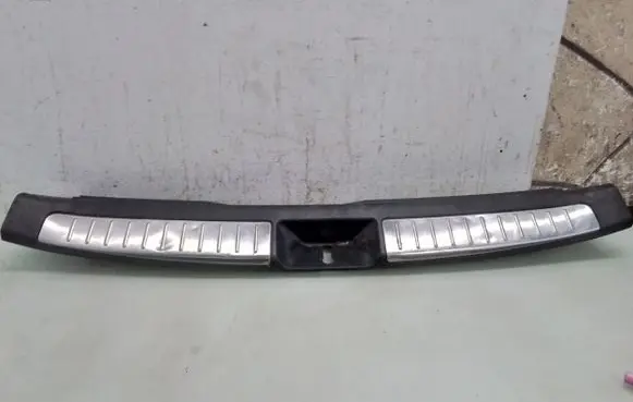Toyota Avensis T250 Trunk/boot sill cover protection 5838705090