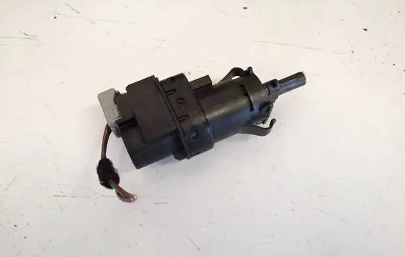 Brake pedal sensor switch