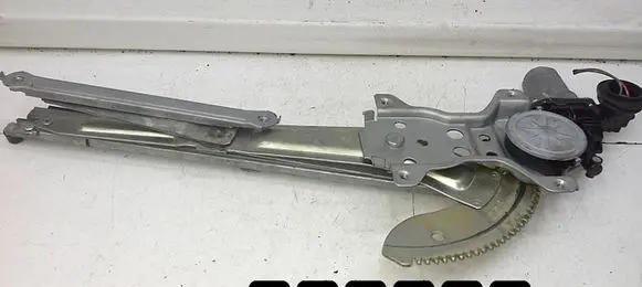 Suzuki Swift I Front door window regulator with motor 8346063j00