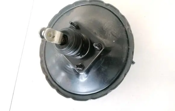 Hyundai Trajet Brake booster