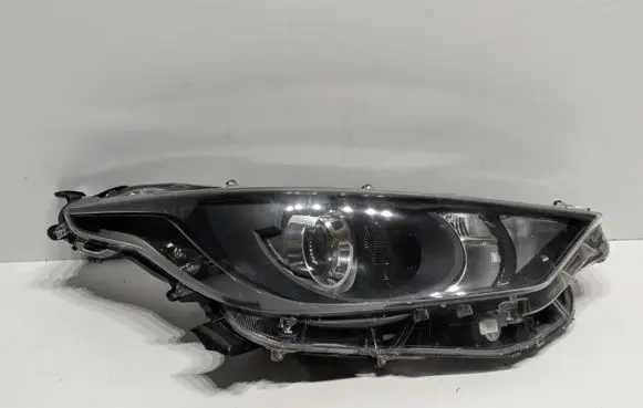 Toyota Yaris XP210 Headlight/headlamp