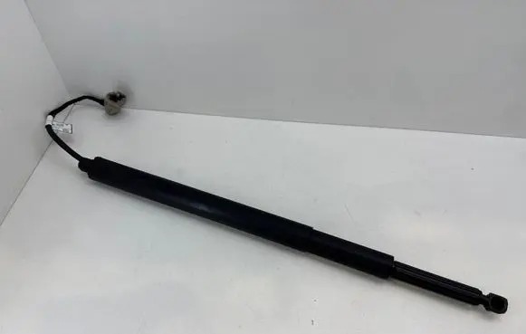 BMW 5 G30 G31 G38 Tailgate/trunk strut/damper 7390410