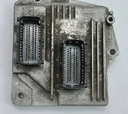 Opel Astra H Engine control unit/module 55561172 MT35E23 FFFT