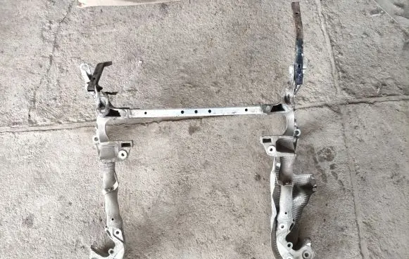 Audi A4 S4 B8 8K Front subframe 8T0399315J