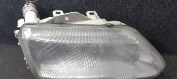 Renault Laguna I Headlight/headlamp