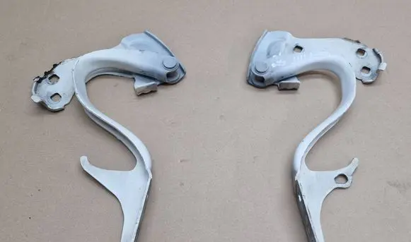 Fiat 500 Engine bonnet/hood hinges 