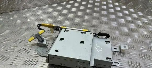 Mazda 6 GPS navigation control unit/module CRLM44F6JM 511784 10040403