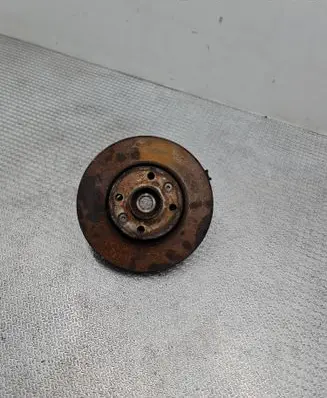 Renault Clio IV Front wheel hub spindle knuckle 400147274R
