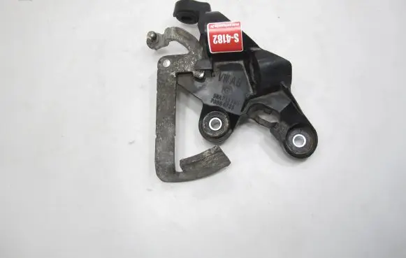 Volkswagen Caddy Gear shift cable bracket 5WA711789 PA66GF35