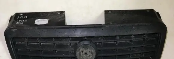 Fiat Doblo Front grill 735395576