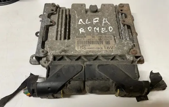 Alfa Romeo 156 Engine control unit/module ECU 55198815 486D1CBCA 0281011425