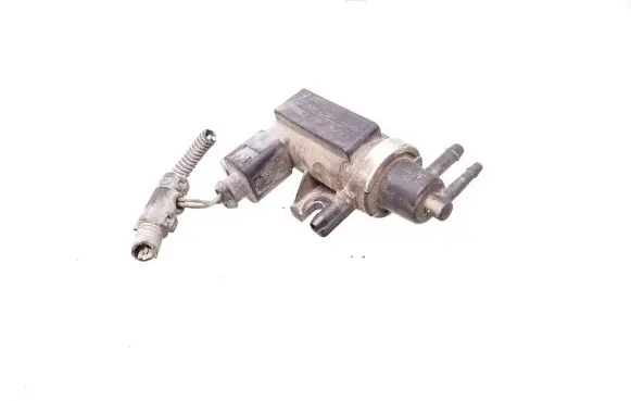 Skoda Octavia Mk1 (1U) Turbo solenoid valve 1J0906622