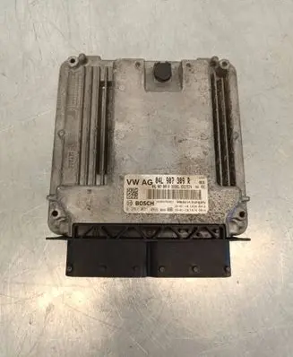 Volkswagen PASSAT B8 Engine control unit/module 04L907309R 0281031066