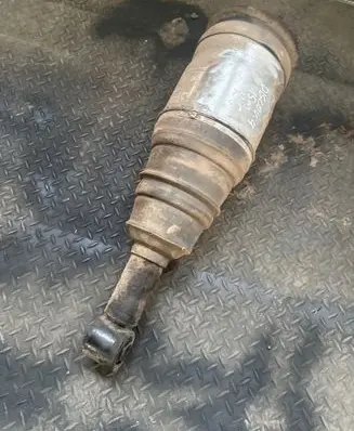 Rear shock absorber/damper