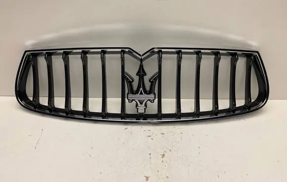 Maserati Ghibli Front grill 940000873 670011097