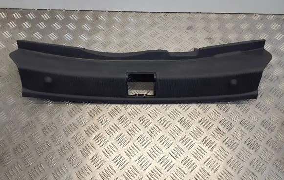 Mercedes-Benz C W204 Trunk/boot sill cover protection A2046900825