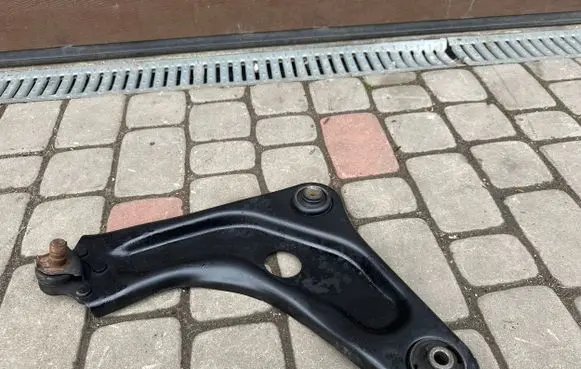 Opel Crossland X Front lower control arm/wishbone