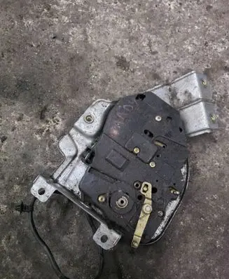 Volkswagen Caddy Sliding door lock