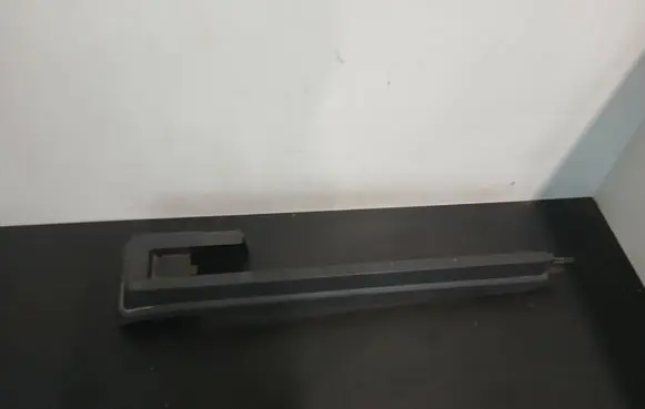 Volvo XC90 Front passenger seat rail trim 30662559