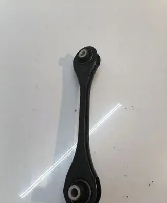 Volkswagen PASSAT B8 Rear upper control arm/wishbone 5Q0501529C