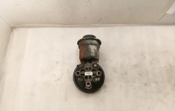 Toyota Corolla Verso AR10 Power steering pump 4431005120