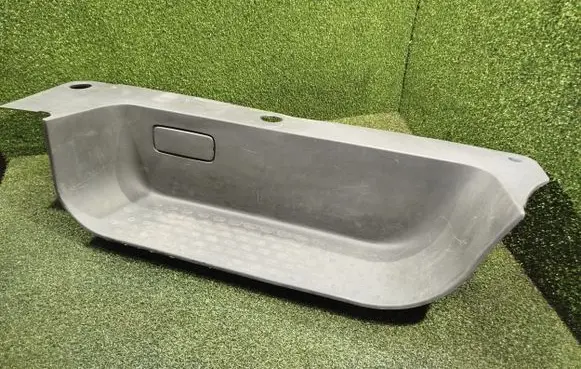 Renault Trafic III (X82) Front sill trim cover 769518239R 93450152