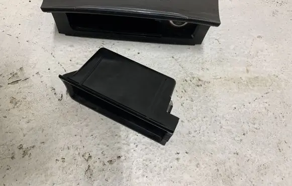 Volkswagen PASSAT B6 Ashtray (front) 3C0863284 3C0857961