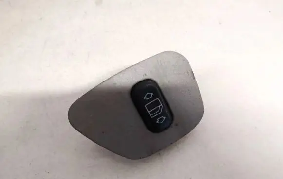 Mercedes-Benz E W210 Electric window control switch 2108200510kz 0310050