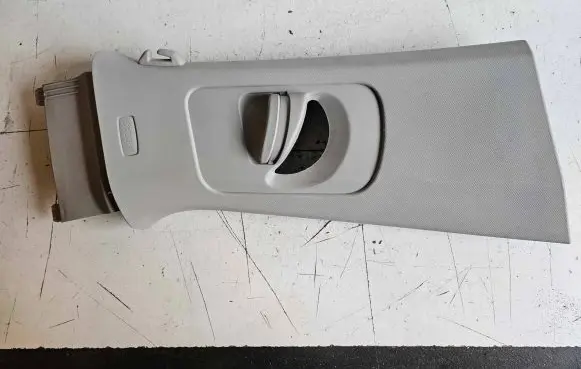 Volkswagen Tiguan (B) pillar trim (top) 5NN867244A 112160A2