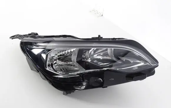 Peugeot 3008 II Headlight/headlamp 9810478180