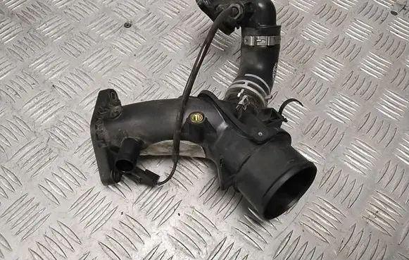 Renault Kangoo II Air intake duct part 165763328R