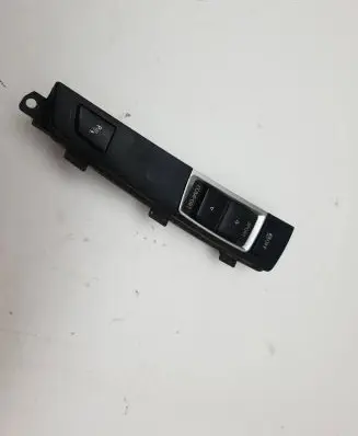 BMW 5 F10 F11 Parking (PDC) sensor switch 9202951 10755210 1302110