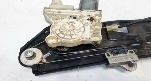 BMW 7 E65 E66 Rear door window regulator motor 67628382001