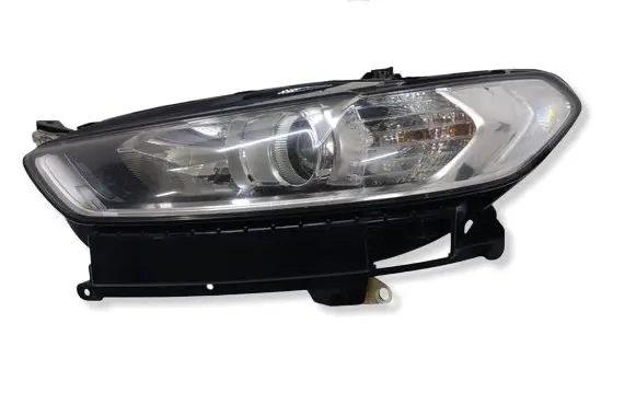 Ford Mondeo MK V Headlight/headlamp DS7313W030FA L90095548 89909665