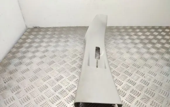 (B) pillar trim (top)