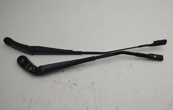 Audi A1 Windshield/front glass wiper blade 82C955408 82C955407