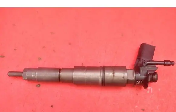 BMW X5 E70 Fuel injector 779272106