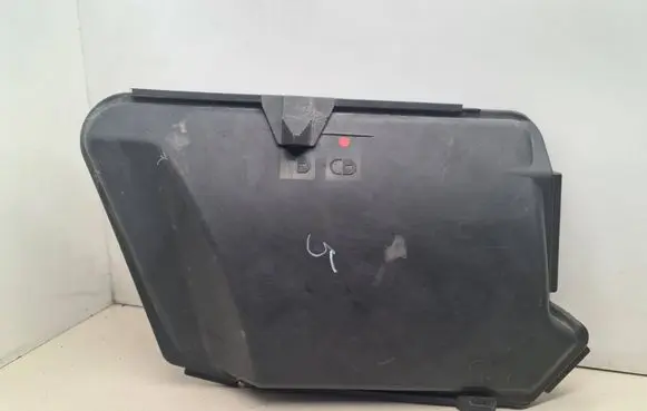 Mercedes-Benz E W211 Fuse box cover A2115400182